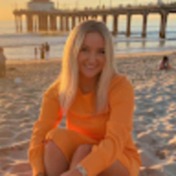 Meet your Posher, Audrey - Picture 1 of 1